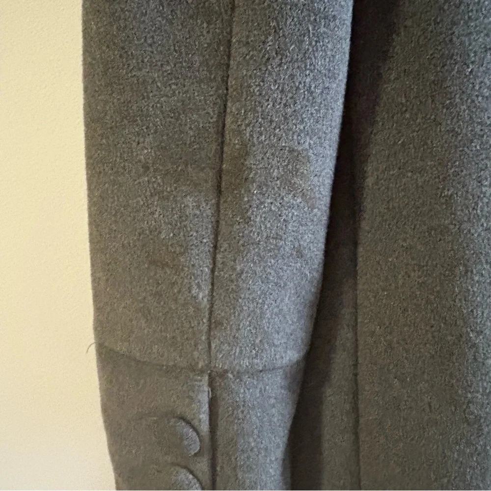 Ryu Anthropologie gray ruffled felt pea coat Women’s Medium READ DESCRIPTION!‎